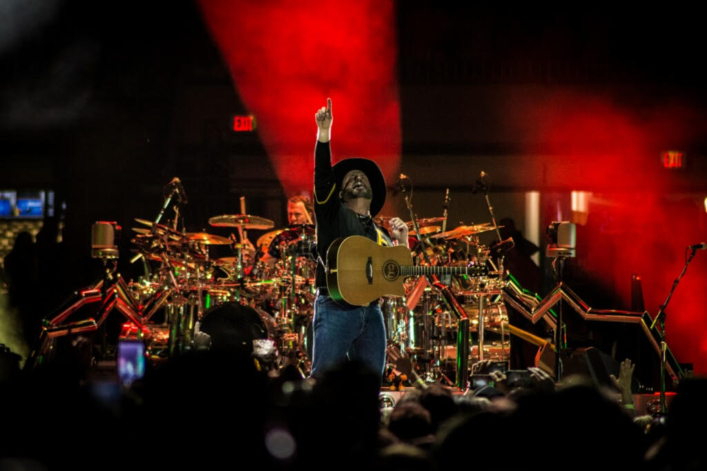 garth brooks stadium tour 2021 shirts