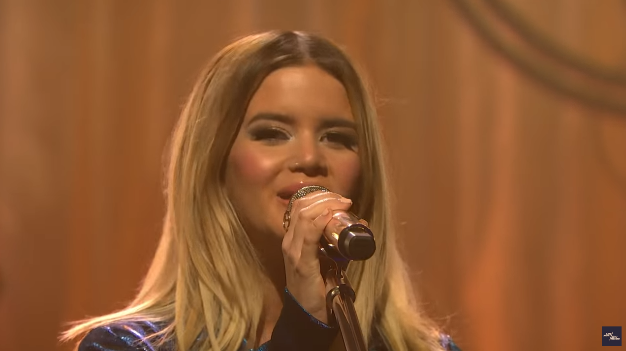 Maren Morris Performs “The Bones” on Late Night with Seth Meyers